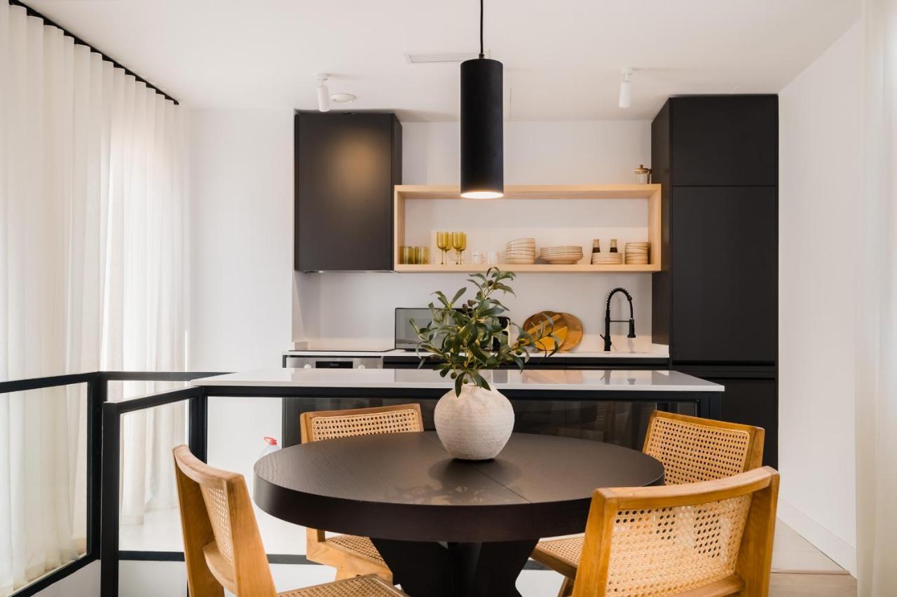 세비야 Stylish Designer Duplex-3Beds 2Baths-Puerta Carmona Centro 아파트 외부 사진