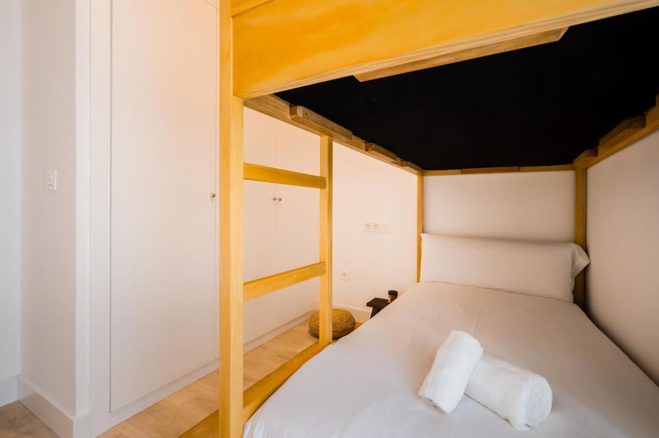 세비야 Stylish Designer Duplex-3Beds 2Baths-Puerta Carmona Centro 아파트 외부 사진